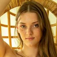 Olivia Madison 的图像