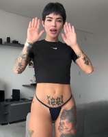 model-avatar