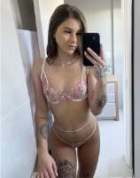 model-avatar