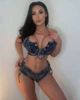 model-avatar