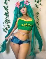 model-avatar