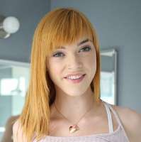 Anny Aurora 的图像