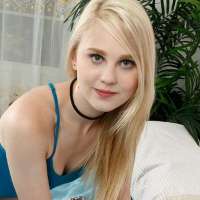 Lily Rader 的图像
